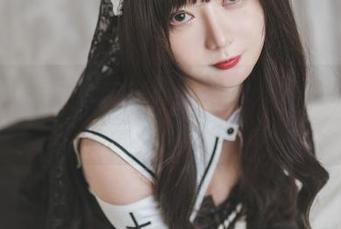 想看51酱麻衣兔女郎？来点高清合集吧，准备好被电到！