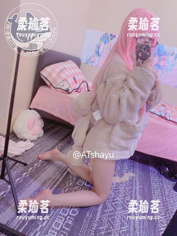 AT鲨 AT鲨的女王写真,私拍里的秘密花园,快来探险!
