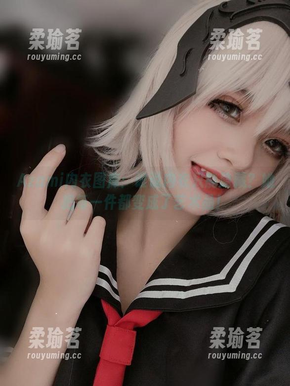 Azami Azami内衣图库:谁说内衣只能隐藏?她把每一件都变成了艺术品!