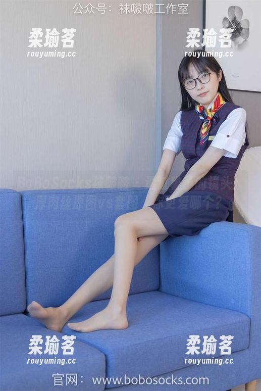 BoBoSocks袜啵啵-稚予 BoBoSocks袜啵啵 - 透过稚予的镜头:厚肉丝原图vs套图,你更爱哪个?