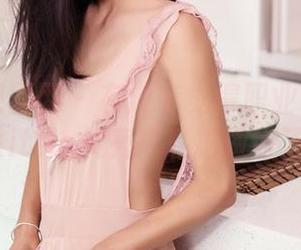 GIRLT果团网 – 有没有觉得职业装也能萌萌哒？little贝壳喵私拍做好了榜样！