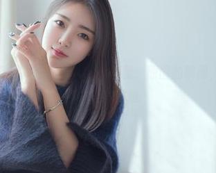 HuaYang花漾 – 白裙配Abby李雅：原图的瞬间，变成你心中最美的壁纸