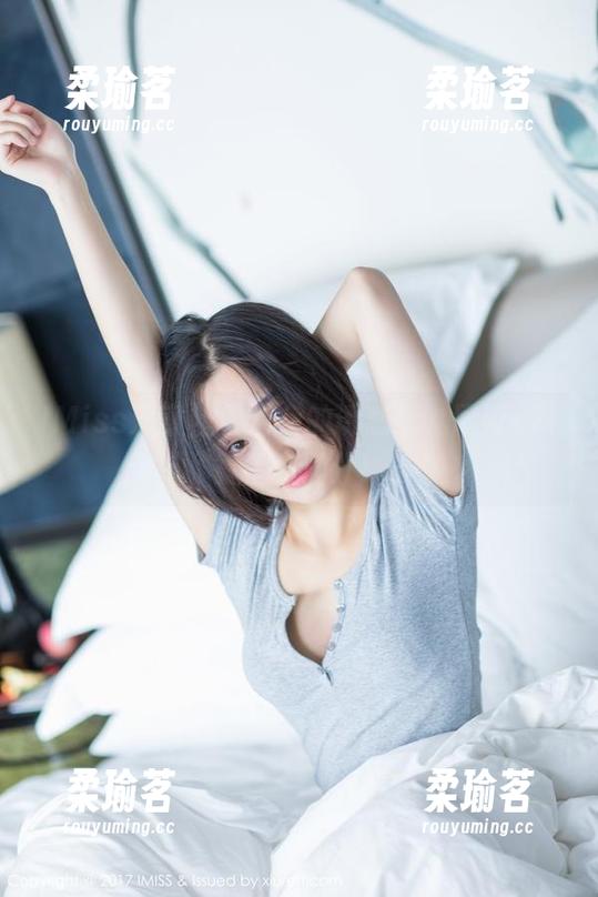 IMiss爱蜜社-九尾Ivy IMiss爱蜜社 - 白色的诱惑:九尾Ivy写真福利满分!