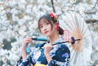 吾妻正片的私拍日常：Luisa_零纱与她的小宇宙