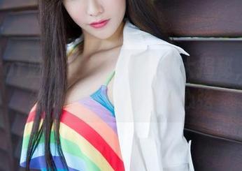 MiStar魅妍社 – 私房图包大揭秘，周小然的短裙如何撩动心弦