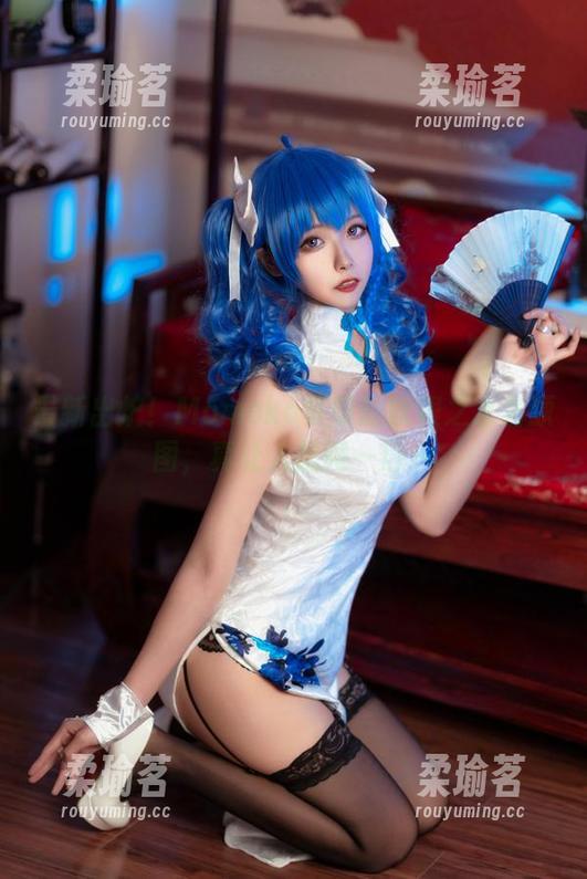 Momoko葵葵 最新出炉!Momoko葵葵的欧根之水着原图,真让人想喝一口~
