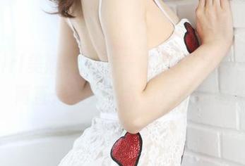 MyGirl美媛馆 – 方子萱的JK写真，免费图片，简直是照亮了我有点阴暗的生活！