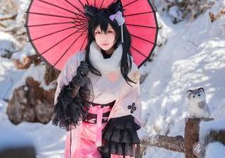 Neko薇薇的雪夜锦礼，图片里是美好，还是更深的孤独？