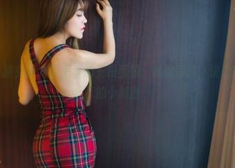 TuiGirl推女郎 – 教室里的王根星熙：私房写真，快来找你心中的小秘密