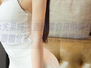 UGirls尤果网 – 走进谭睿琪的纯白梦境：原图分享，有点儿晃眼哦！