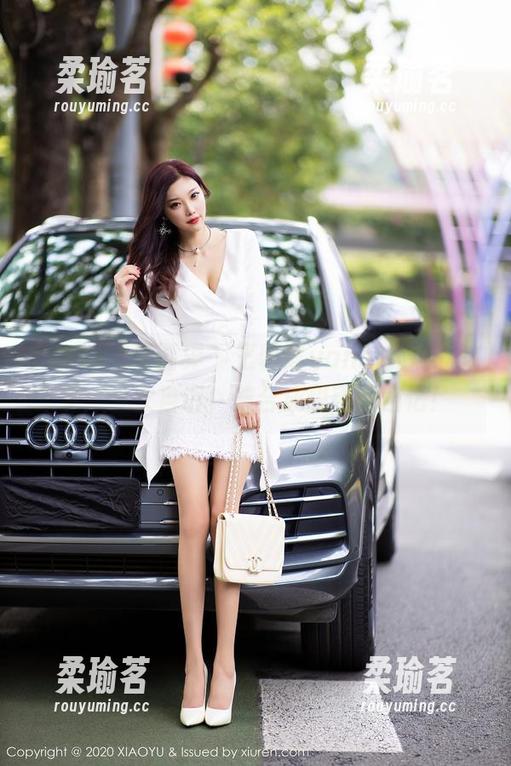 XIAOYU语画界 - 王馨瑶yanni的私拍迷梦：少女自诉，集合成甜蜜的回忆！