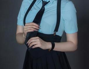 Xiuren秀人网 – 眼镜摘掉都不能错过的是小逗逗写真精选！