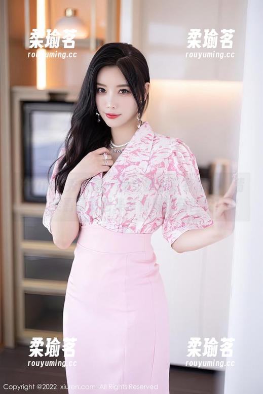 Xiuren秀人网-清水美嘉 Xiuren秀人网 - 兔女郎也要有福利!清水美嘉精彩图集带你解锁新世界!