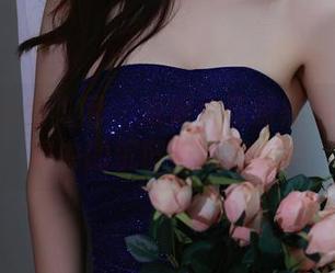 Xiuren秀人网 – 米妮大萌萌黑色控：合集中的沉醉与反差美学