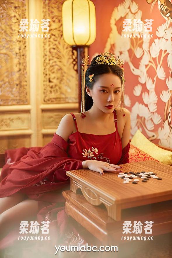 YouMi尤蜜荟 - 免费来袭！徐文君妹妹的美图，每一张都像故事的开端