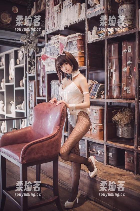coser衣衣的修女作品，在线看到你想不到的，真是太有趣了
