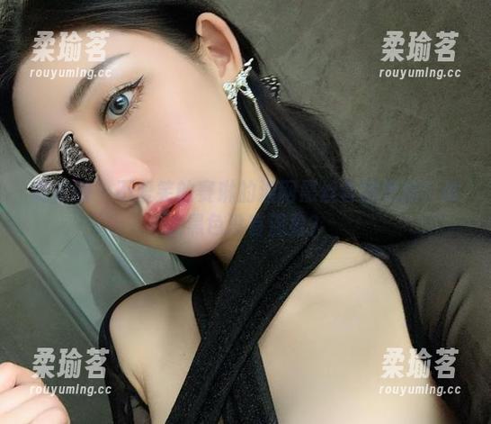 微密圈 - 不爱笑的赛琳的渔网黑丝套图更新！谁说黑色没有温柔？