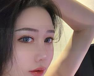 微密圈 – 不爱笑的赛琳修女的美图合集：清规戒律的另一种诠释！