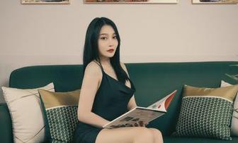 丽柜 – 美图快来围观！李仁的裸足打破常规的魅力