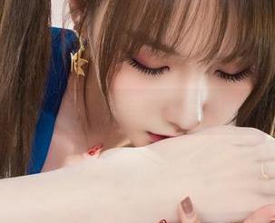 丽柜 – 集合所有汐汐美足的合集：下载到你快要抓狂为止！