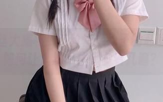 裤里丝大揭秘！二阶堂宅绘子的私房写真如何让人忍不住想多看几遍？