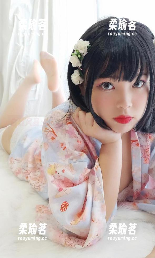 你烨烨 白丝风暴:你烨烨的写真集让资源变得如此有趣!