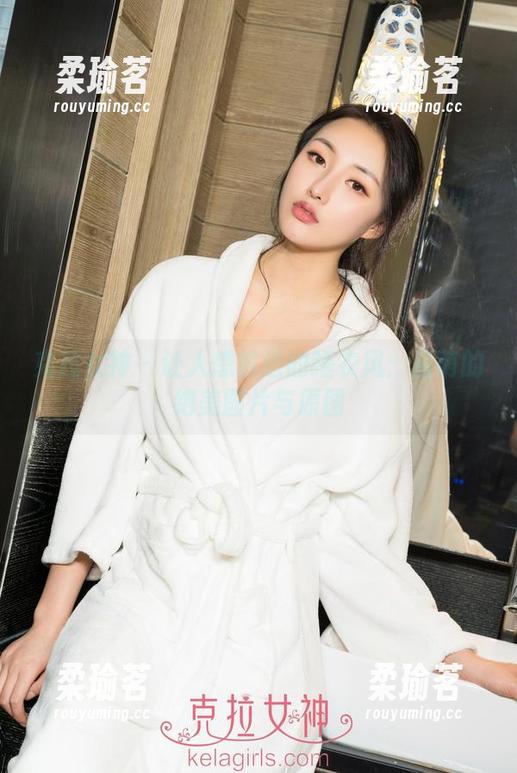 克拉女神 - 让人想靠近的睡衣风：嘉萌的绝美图片与原图