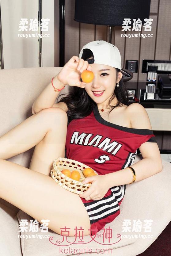 克拉女神-珊珊 克拉女神 - 精选图集:带你窥探珊珊肉丝的温柔与力量