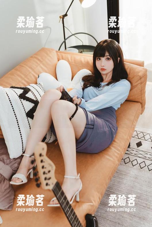 凉凉子 噗!凉凉子的原图再揭青梅竹马是C女,资源好惊艳!