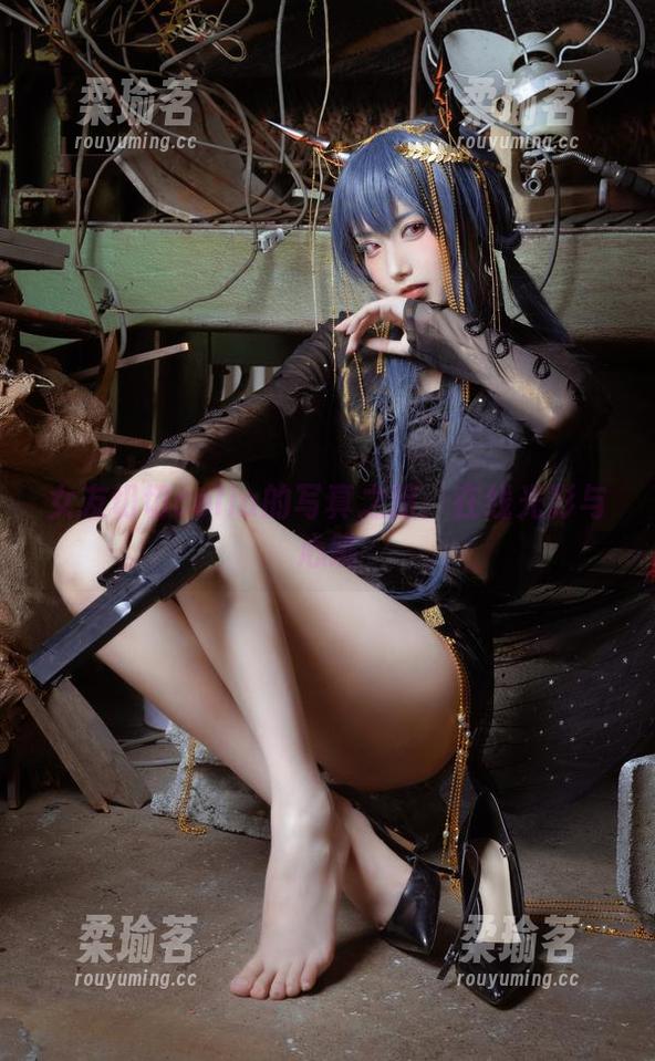 切切celia 女友切切celia的写真之旅:在线光影与心跳