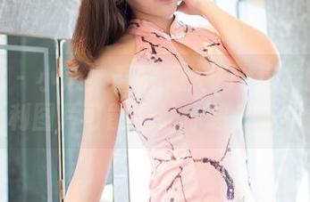 嗲囡囡 – 小心！看晗大大Via这样的制服福利图片可能会让你想入非非。