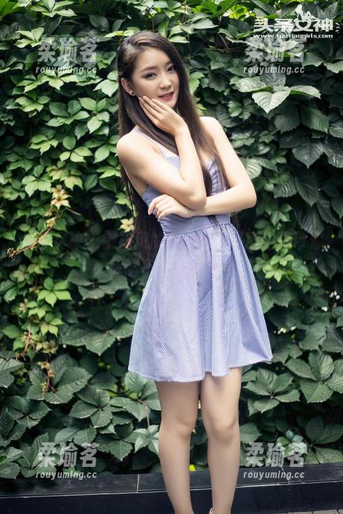头条女神-李由美 头条女神 - 御姐风的李由美,写真全集带你体验不同的人生!