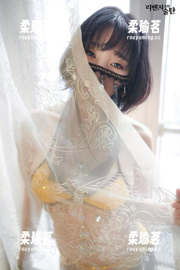 这不是梦！姜仁卿(강인경)的泳装美图，壁纸在前等你来观赏！