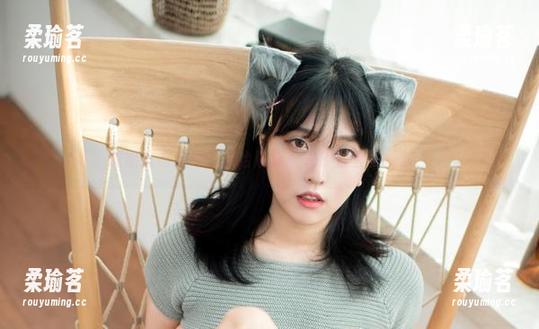 宋哈娜 原图直击心扉,宋哈娜无圣光办公室美图集!