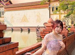 护士宝儿mysterial：在阳光下的白衣天使写真集——这真是太惹眼了！