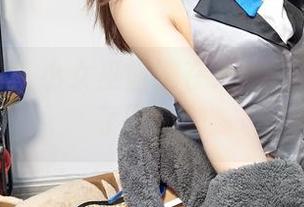原图全集！小女巫露娜在海边的“我太美了”时刻