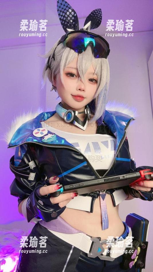 小瑶幺幺 小瑶幺幺的白露写真集:在这个季节邂逅美好,更新就像秋风那样清新!