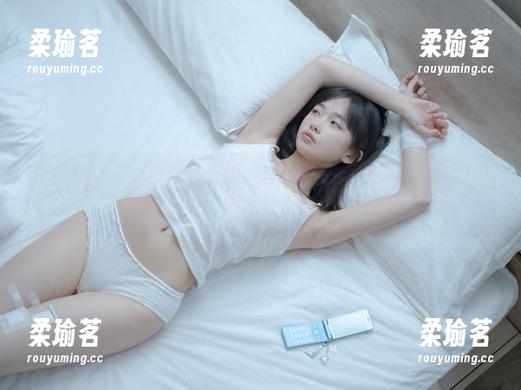 少女秩序-小鱼 少女秩序 - 小鱼睡衣奇谈:精选让你想起那些似曾相识的懵懂时光,简单却又暖心的作品!