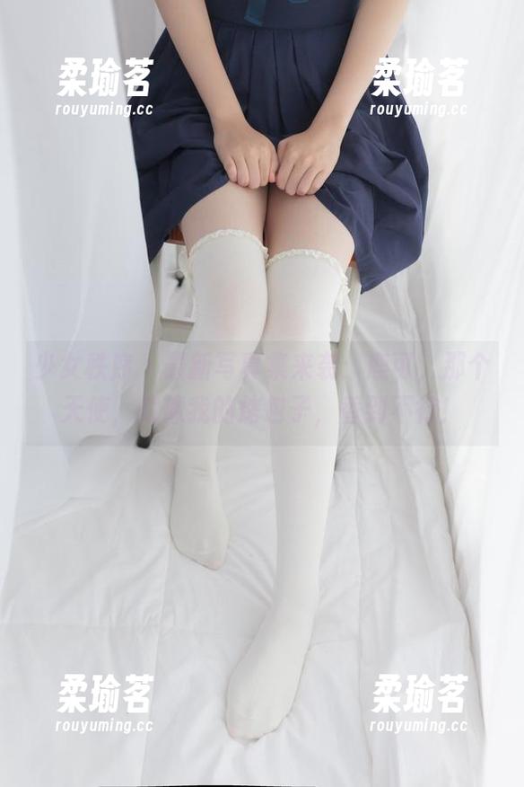 少女秩序-鹿可 少女秩序 - 最新写真集来袭:鹿可,那个天使,就像我的烤包子,香到不行!