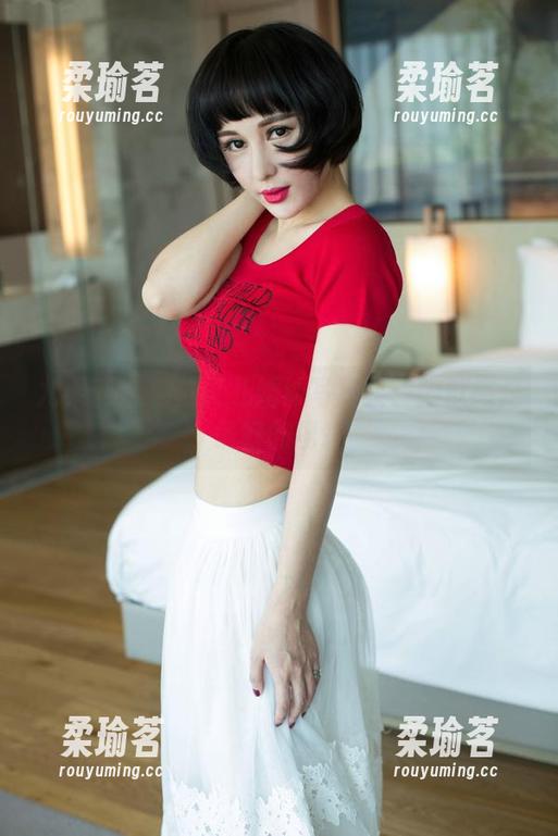 尤果网-娜依灵儿 尤果网 - 娜依灵儿婚纱写真集:幽默感是最好的配饰