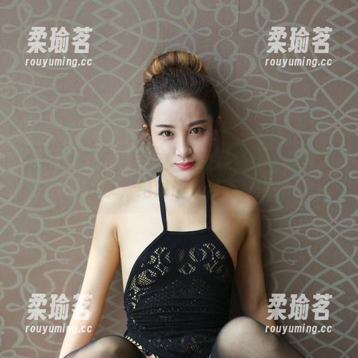 尤物馆 - 不看后悔！王紫林姐姐最新写真分享，绝对让你目不转睛