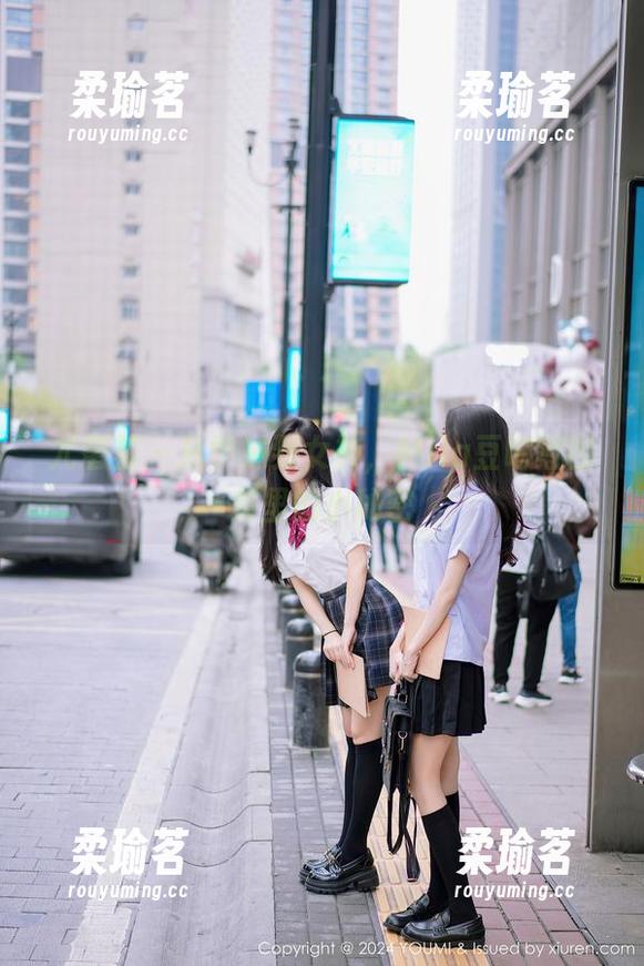尤蜜荟-Mila豆嘟嘟 尤蜜荟 - 从学妹到女神,Mila豆嘟嘟图集里的小秘密