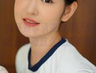 尤蜜荟 – 我怀疑李承美的夏日原图是修过的，怎么会有这么细腻的图片？