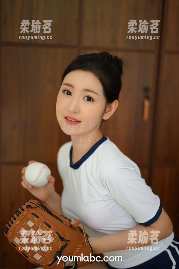 尤蜜荟-李承美 尤蜜荟 - 我怀疑李承美的夏日原图是修过的,怎么会有这么细腻的图片?
