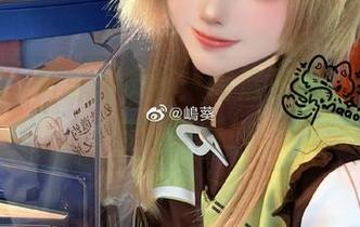 神秘的嶋葵与幽灵姬：高清原图，光影交错好梦幻！