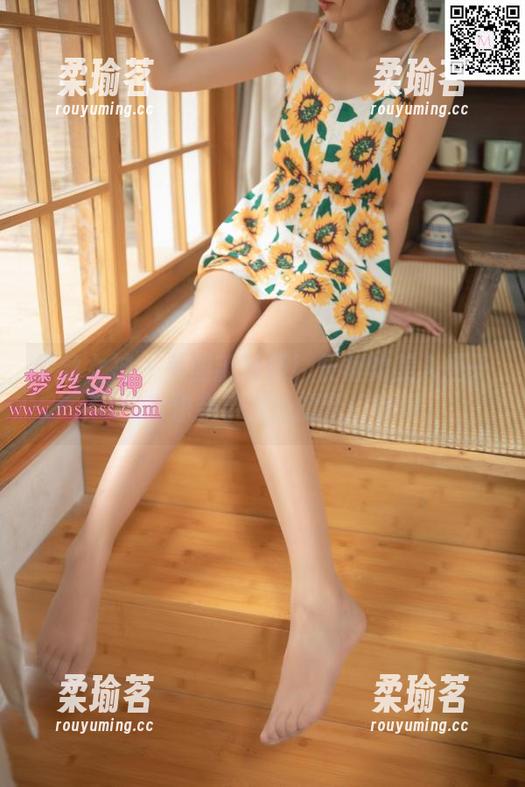 梦丝女神-玥玥 梦丝女神 - 美图新升级!长裙的美人坯子,玥玥为你亲手捏造的梦幻瞬间。
