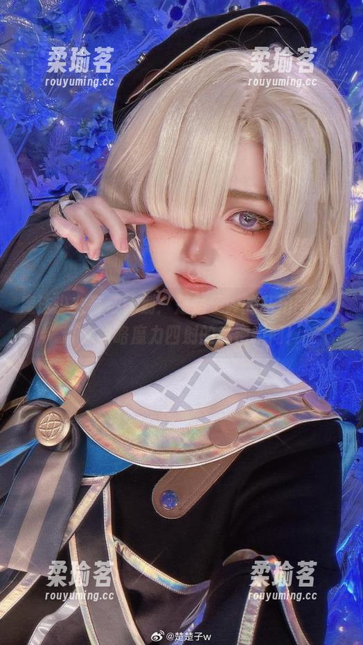 魔法少女育成计划：楚楚子w的私拍图集，带你领略魔力四射的私密瞬间！