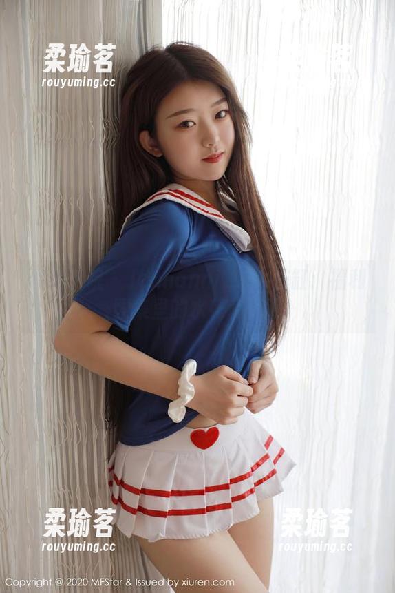 模范学院-Jennanni_Jen 模范学院 - Jennanni_Jen浴缸:福利图集里的水花和迷雾