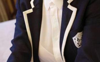 模范学院 – 高清写真探秘：人间荒糖与护士的那些甜蜜瞬间