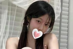 微密圈 – 原来泳池也能私拍，火龙果羊合集让你惊呼‘好羊呀’！